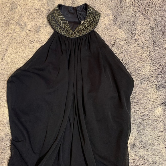 Le Chateau Blue Dress (Short) - Picture 2 of 7